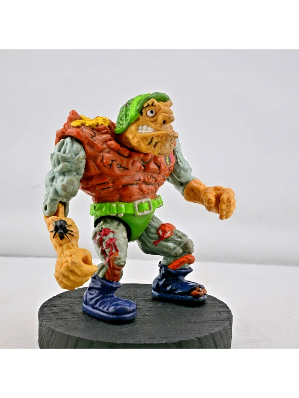 Teenage Mutant Ninja Turtles: General Tragg (Playmates, 1989) READ!